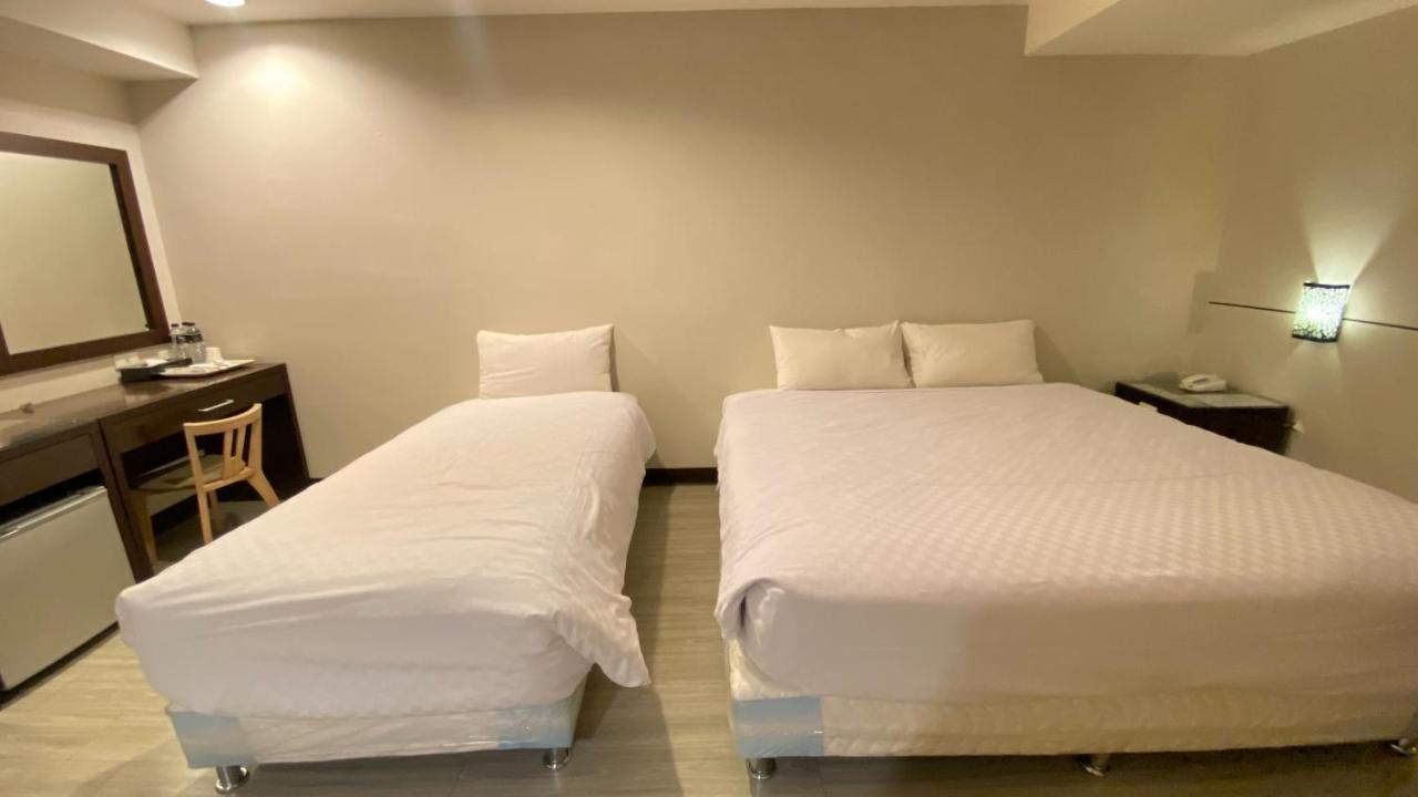 גאושיונג New Generation Of Boutique Business Hotel מראה חיצוני תמונה